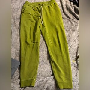 Lululemon Scuba High-Rise Jogger in the color Wasabi